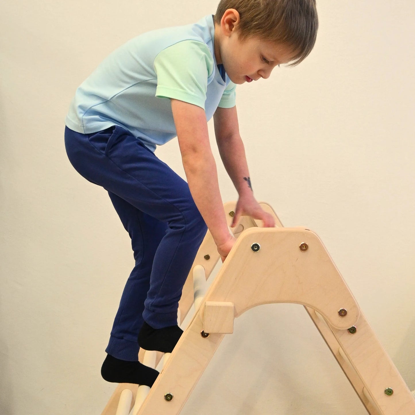 Kletterdreieck Tigersprung